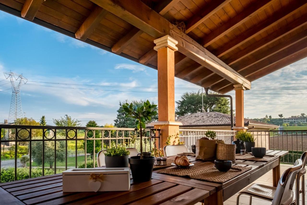 Residenza Oleandro Apartment Desenzano del Garda Luaran gambar