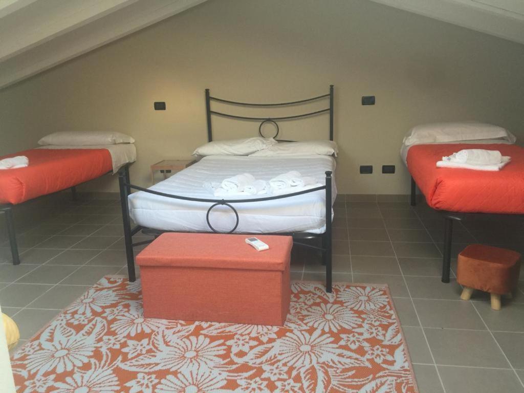 Residenza Oleandro Apartment Desenzano del Garda Luaran gambar